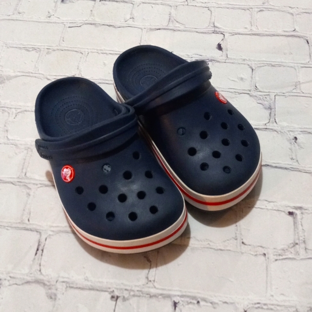 GUC size J1 Crocs Off Court Childrens Clogs